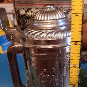 Avon Vintage Collectible Hunter's Stein Including Original Box &Aftershave